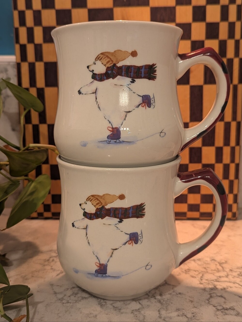 Pfaltzgraff Ceramic Snow Bear Ice Skating Mug Set Of 2 Vintage